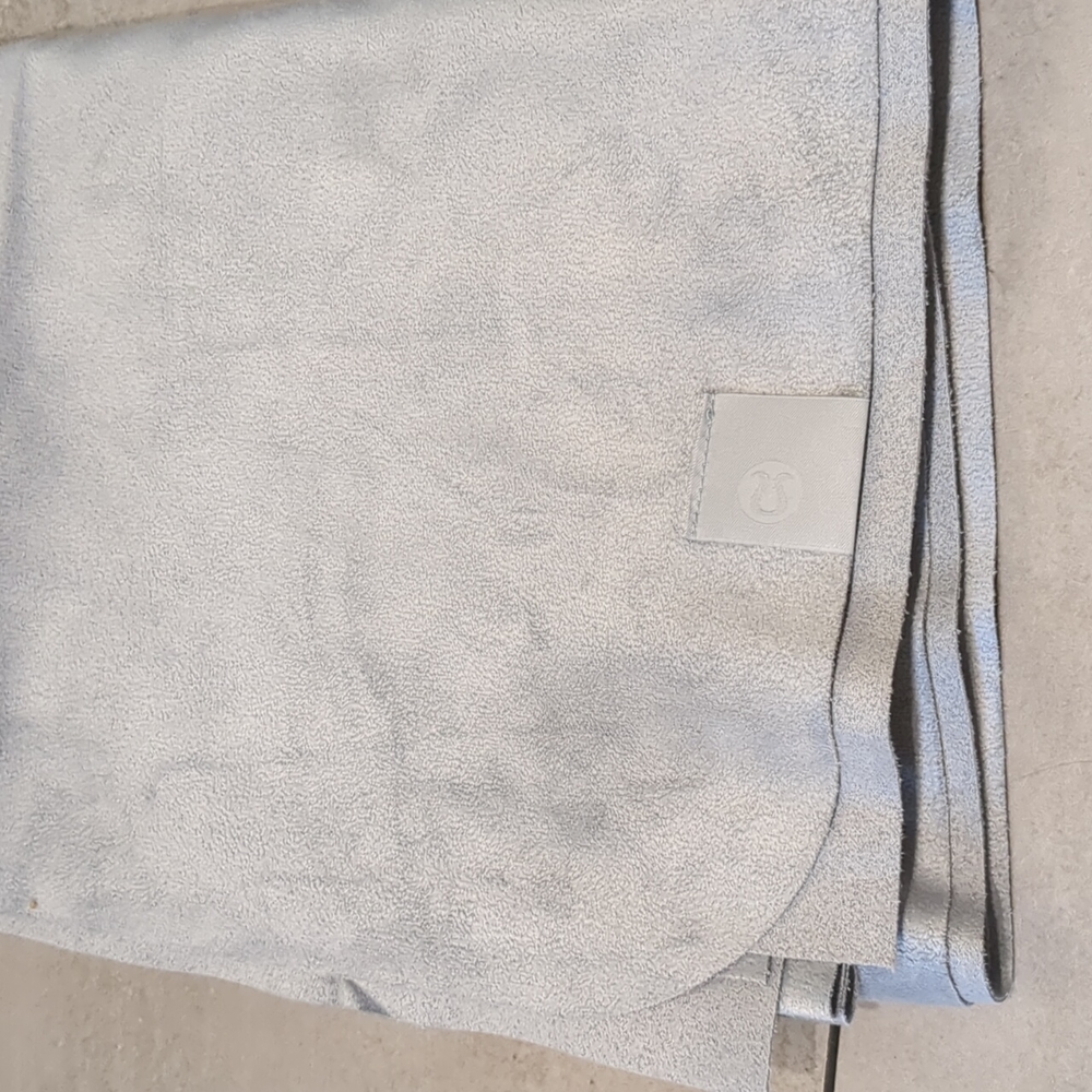 Lululemon The Towel